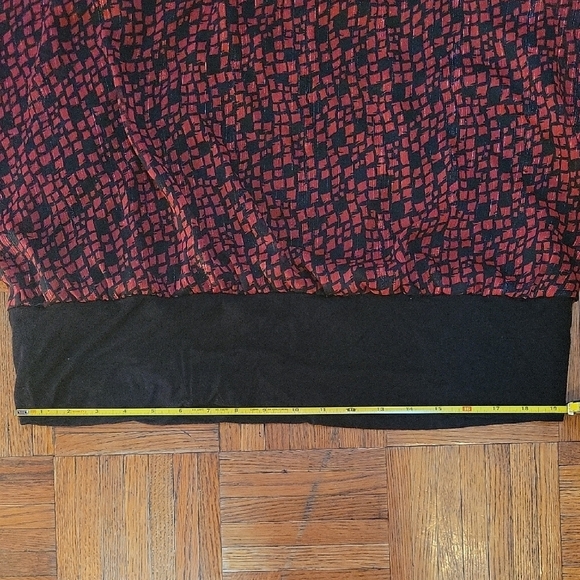 AB Studio Red and Black Boxy 3/4 Sleeve Blouse SIZE XL - Picture 11 of 11